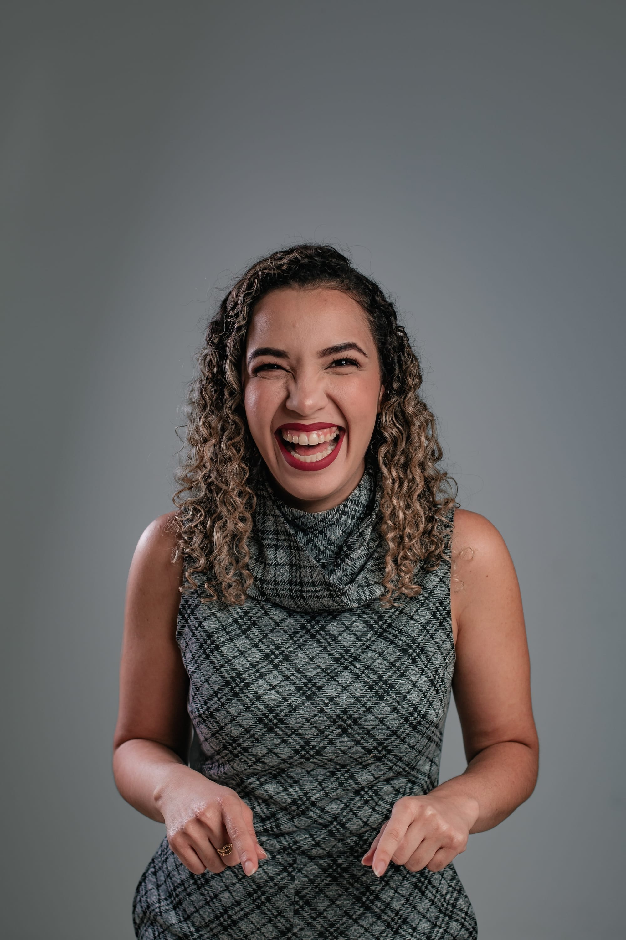 Fotografia de Ensaio Profissional por André Bertogna — Taiana Advogada, foto 3 de 18
